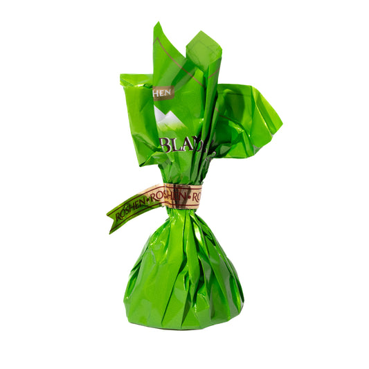 Конфеты Roshen Mont Blanc с цельным лесным орехом, 1 кг